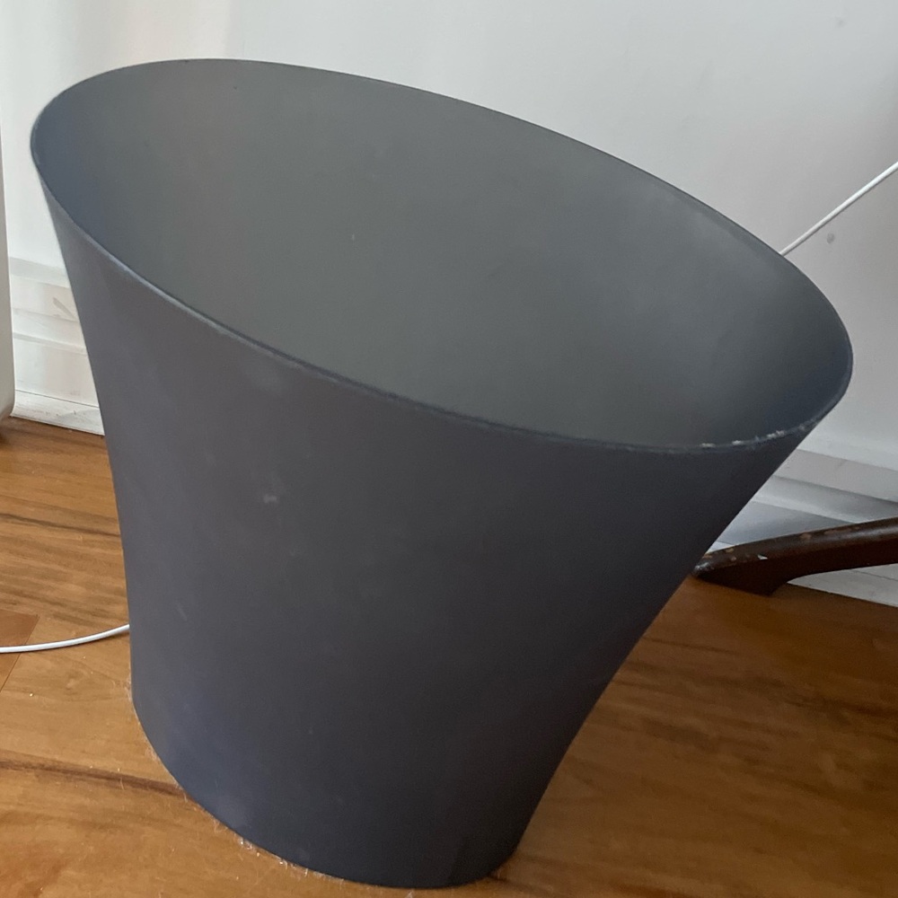 Grey Trash bin medium